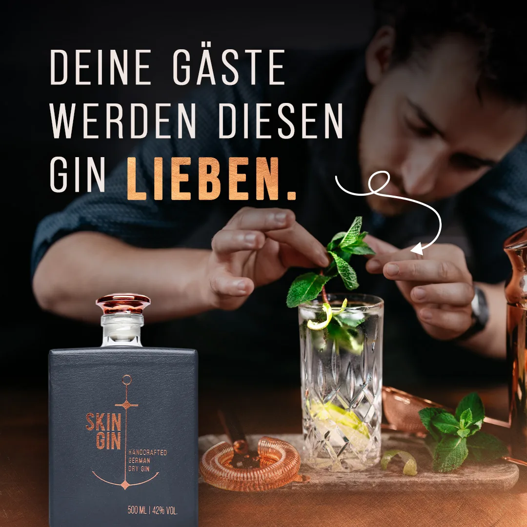Skin-Gin-Werbemotiv: Barkeeper garniert einen Longdrink mit Minze