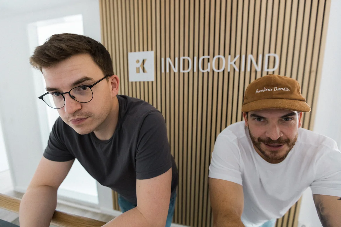 Jannis und Patrick Solle im Indigokind-Büro